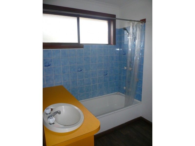 1/164 Weld Street, Beaconsfield TAS 7270