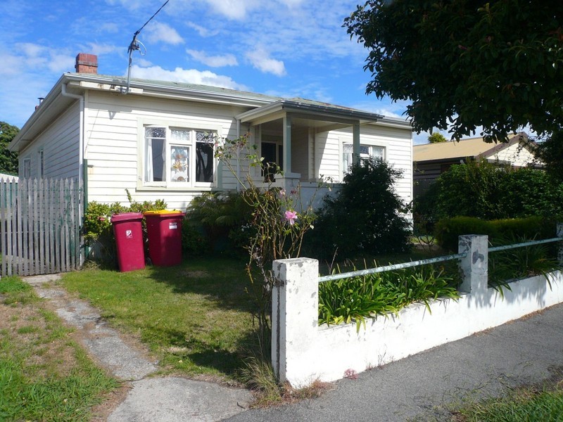 12 Verdun Street, Mowbray TAS 7248