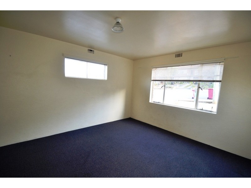 6/117 Penquite Road, Newstead TAS 7250