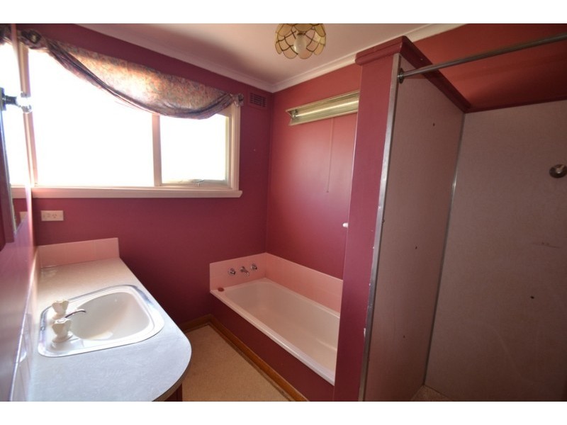 12 Malunga Street, Kings Meadows TAS 7249