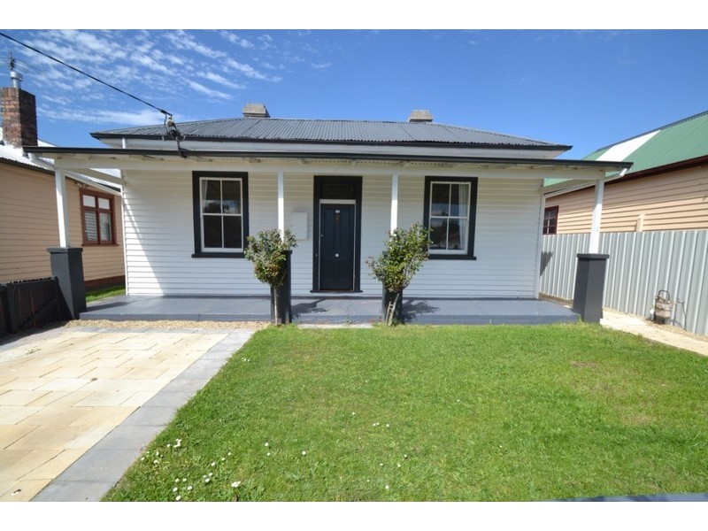 9 Henty Street, Invermay TAS 7248