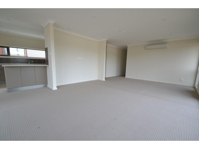 2/16 Quarantine Road, Norwood TAS 7250
