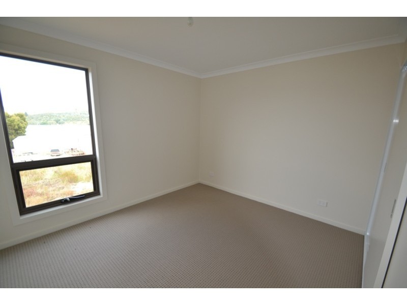 2/16 Quarantine Road, Norwood TAS 7250