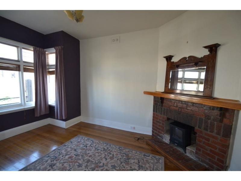 16 Oswald Street, Invermay TAS 7248