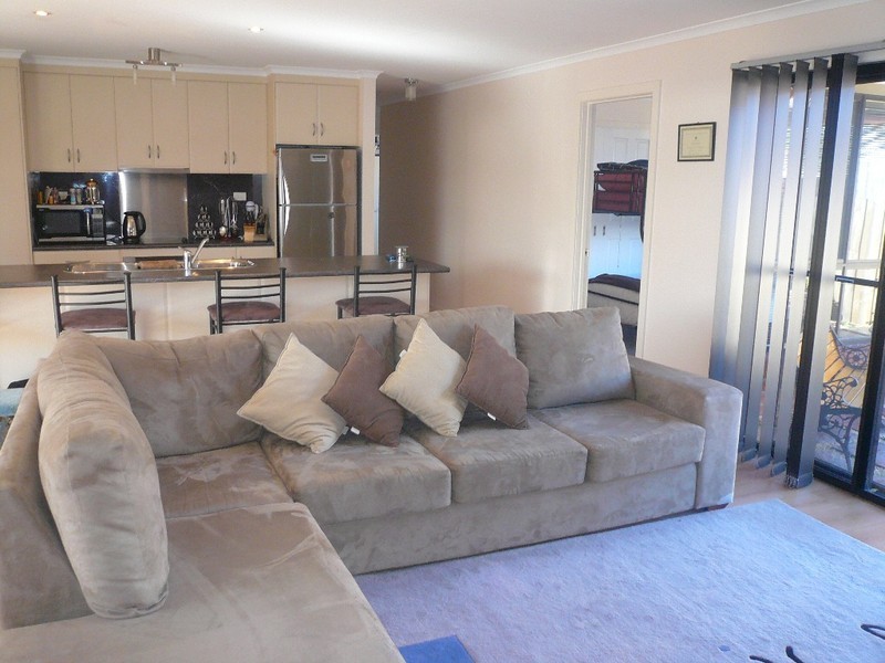7 Maiden Place, Newnham TAS 7248