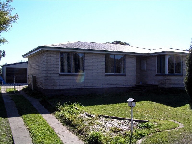 1 Roberts Avenue, George Town TAS 7253