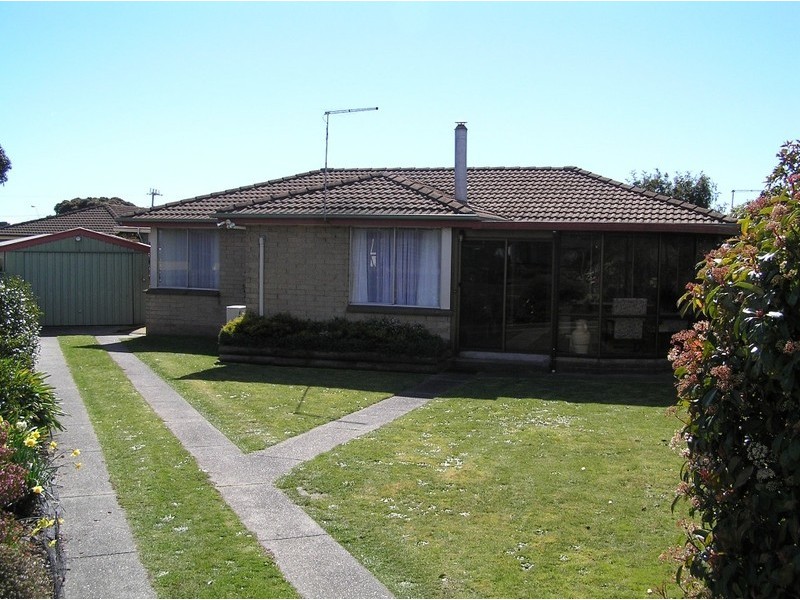 9 Targett Avenue, George Town TAS 7253