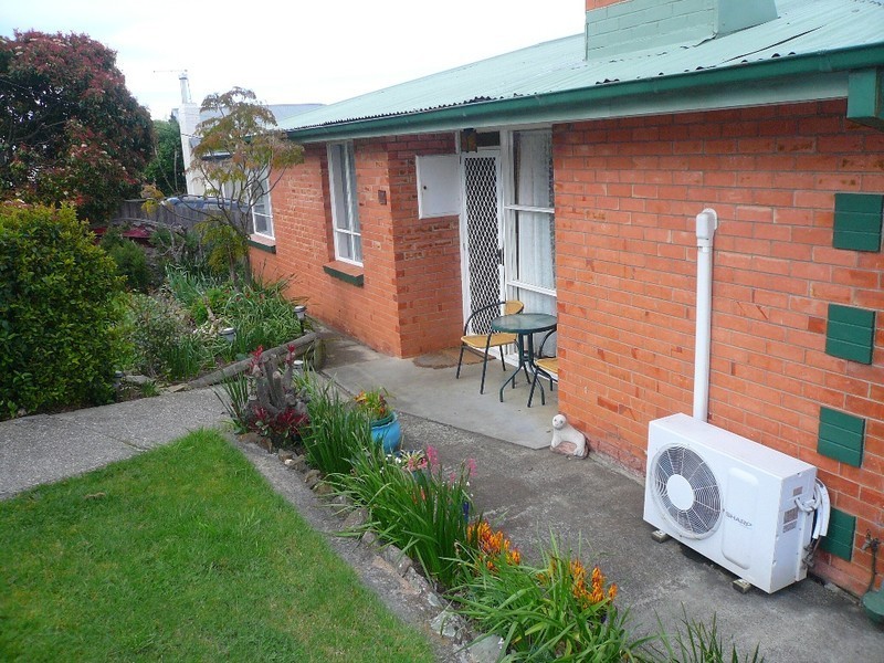 12 Cromwell Street, Ravenswood TAS 7250