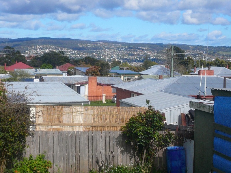 12 Cromwell Street, Ravenswood TAS 7250