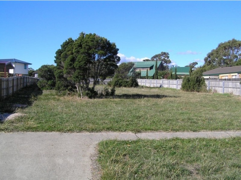 15 Reece Street, George Town TAS 7253