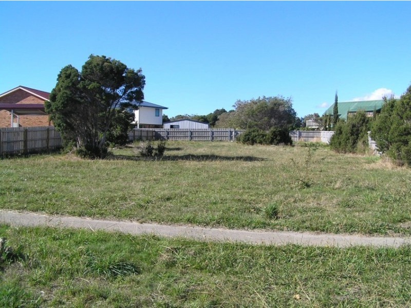 15 Reece Street, George Town TAS 7253