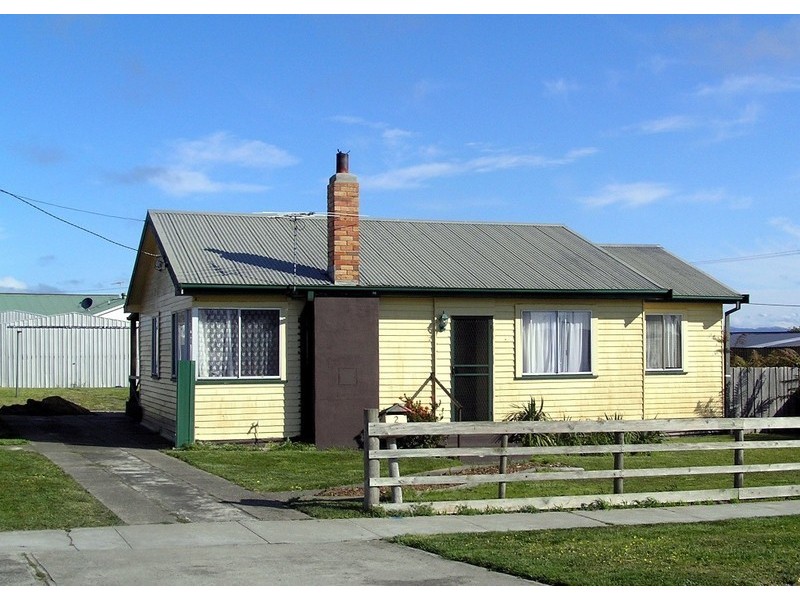 2 Davidson Street, George Town TAS 7253