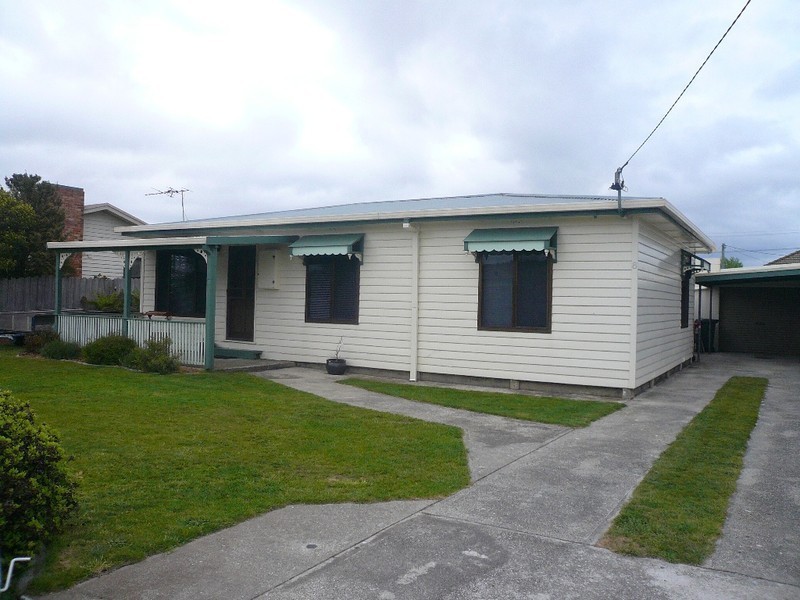 8 Trueman Crescent, Mowbray TAS 7248