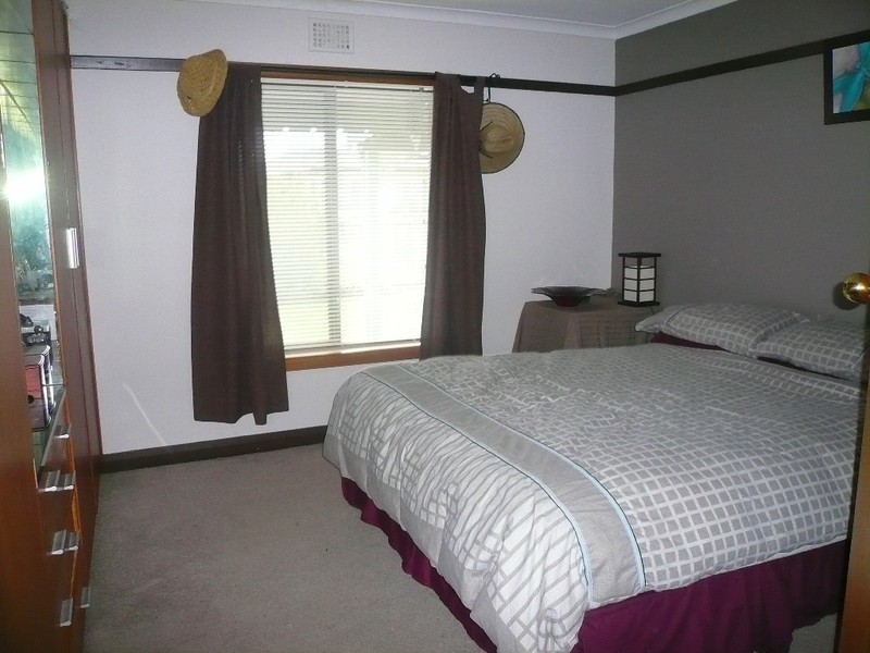 8 Trueman Crescent, Mowbray TAS 7248