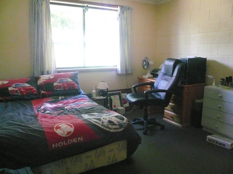 1/2-4 Newnham Close, Newnham TAS 7248