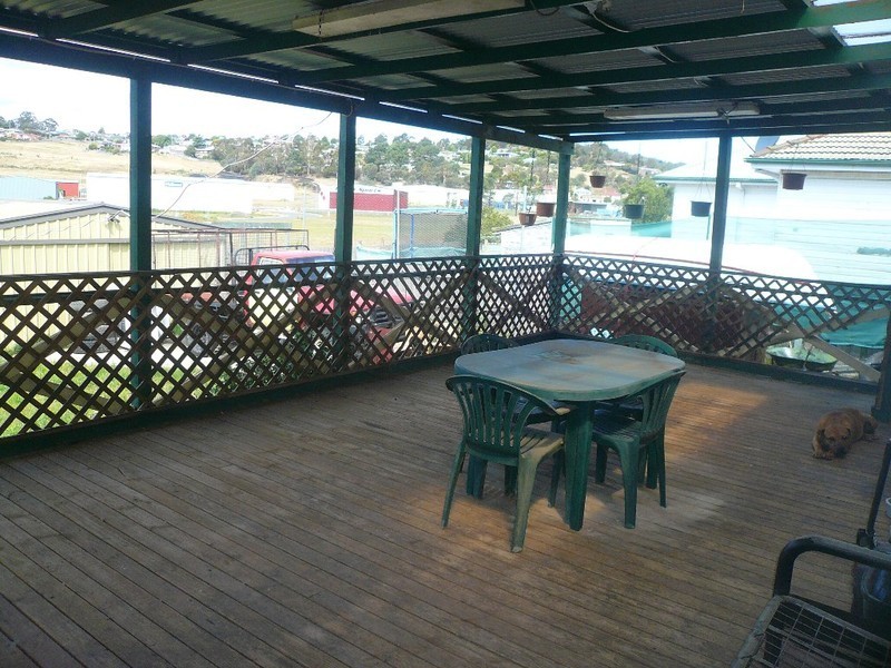 11 St Leonards Road, St Leonards TAS 7250