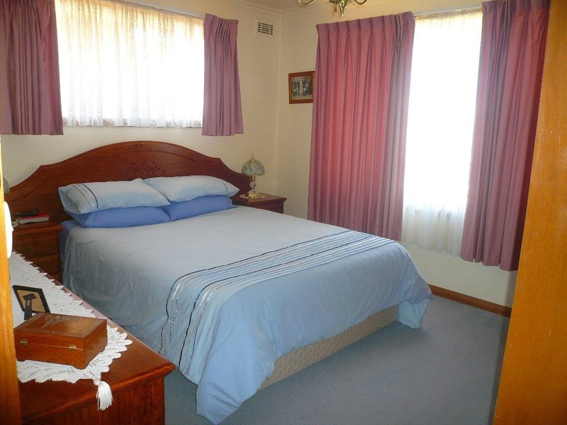 16 Egan Street, Newnham TAS 7248