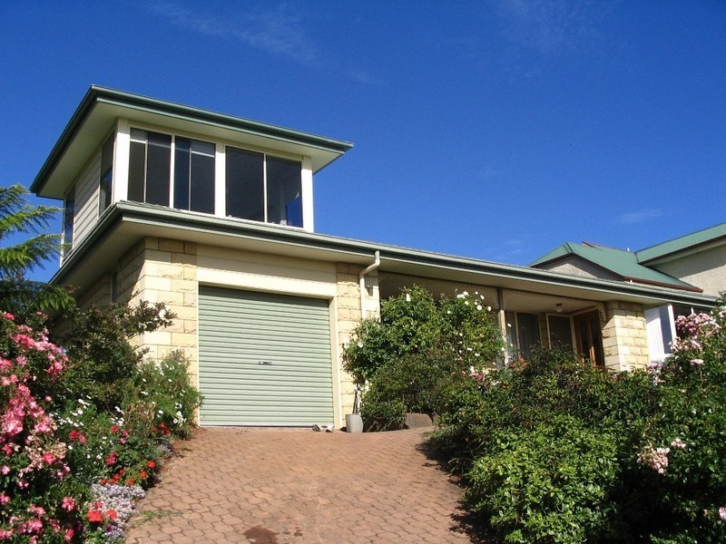 14 Paringa Avenue, Rosevears TAS 7277