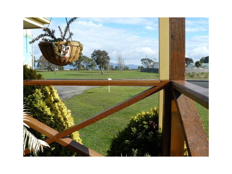 12 Arnold Street, George Town TAS 7253