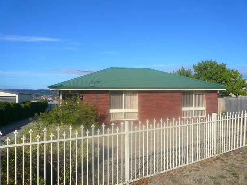 1/171 Alanvale Road, Newnham TAS 7248