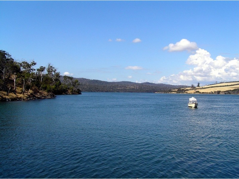 65 West Bay Road, Rowella TAS 7270