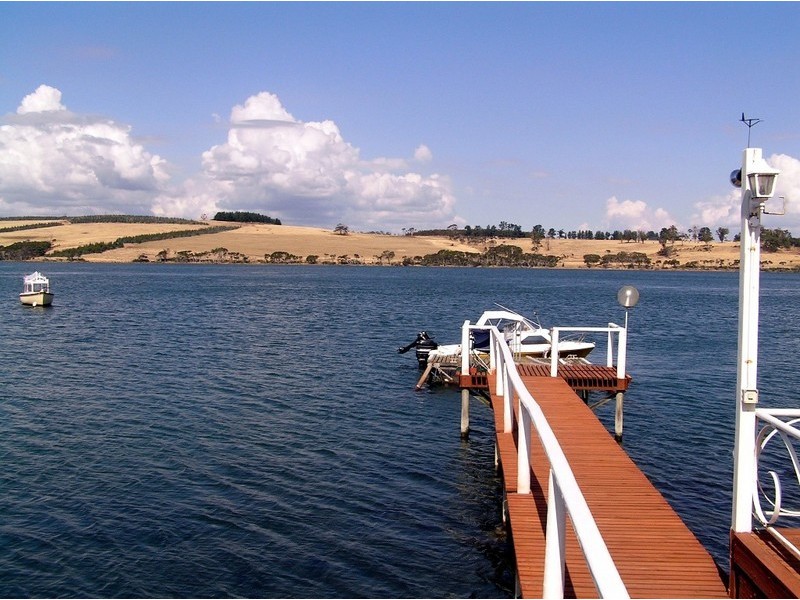 65 West Bay Road, Rowella TAS 7270