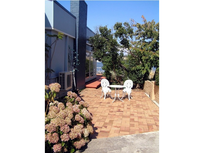 65 West Bay Road, Rowella TAS 7270