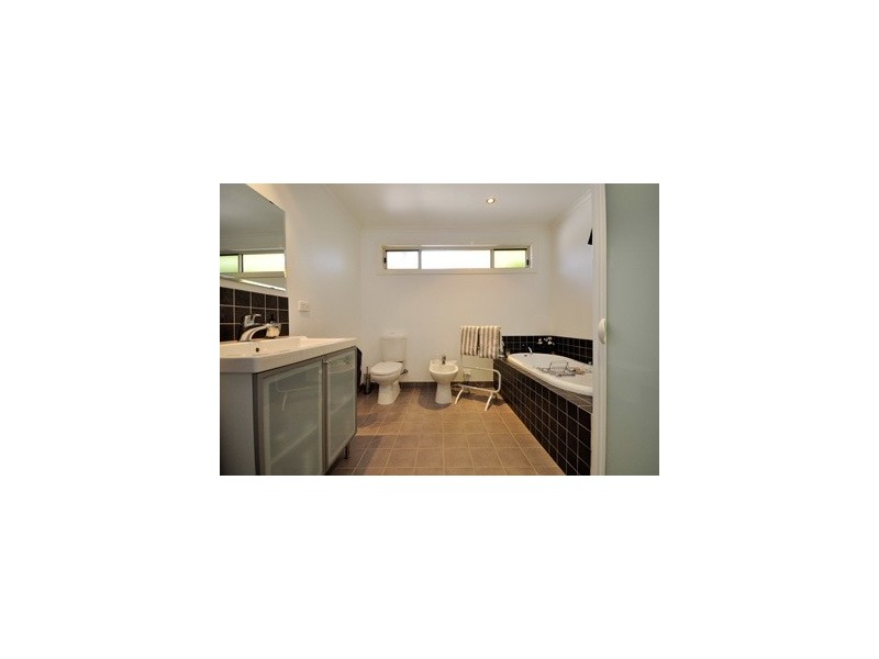 14 Russell Street, Evandale TAS 7212