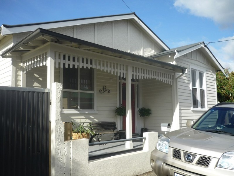 6 Queen Street, Invermay TAS 7248