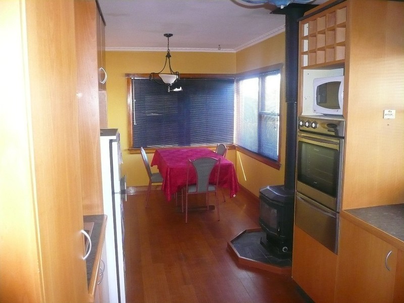 18 Walkers Avenue, Newnham TAS 7248