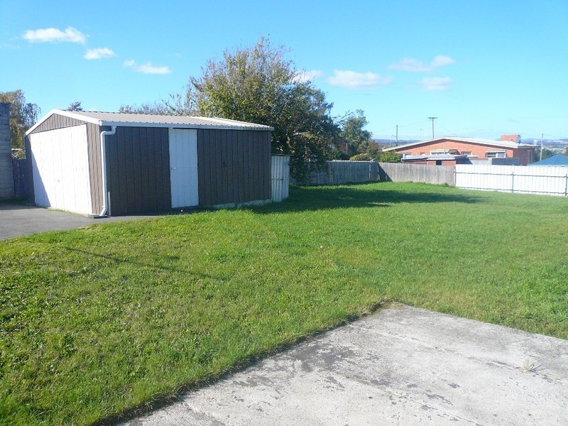 18 Walkers Avenue, Newnham TAS 7248