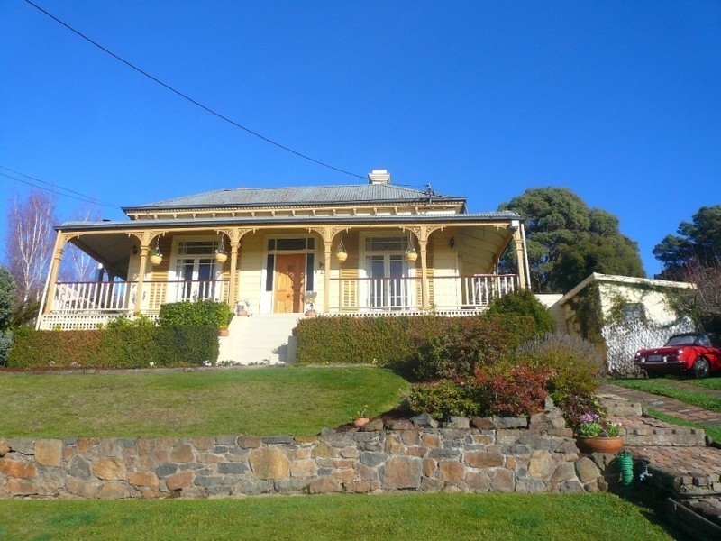 25 Forest Road, Trevallyn TAS 7250