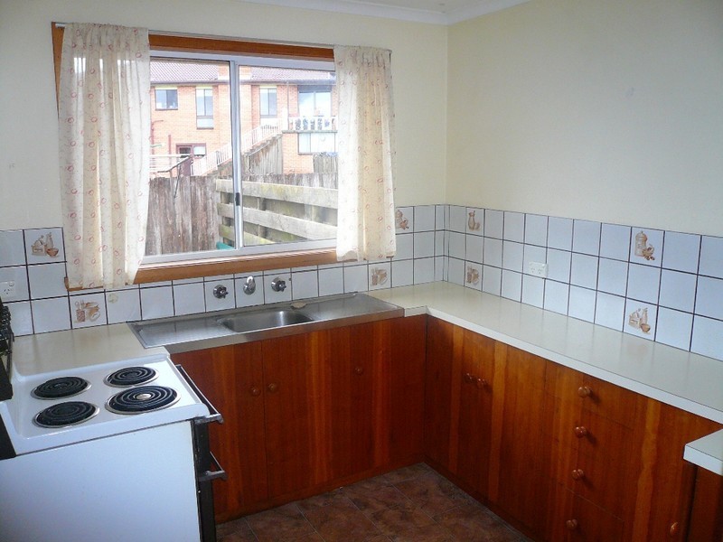 2/28 Ingamells Street, Prospect TAS 7250