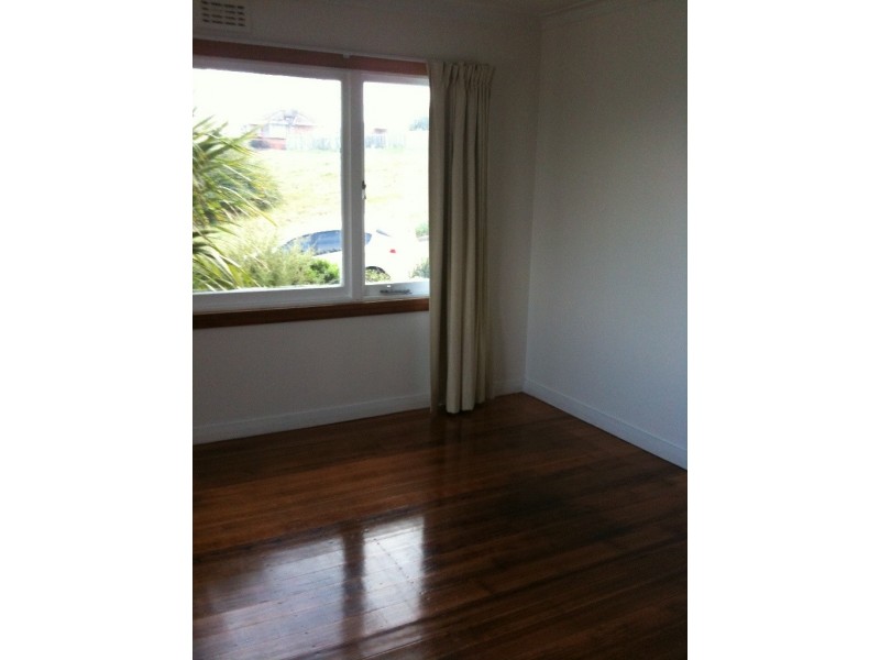 20 Dobson Street, Mowbray TAS 7248