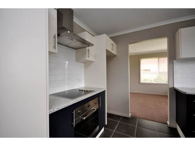 11 Pocket Place, Newnham TAS 7248