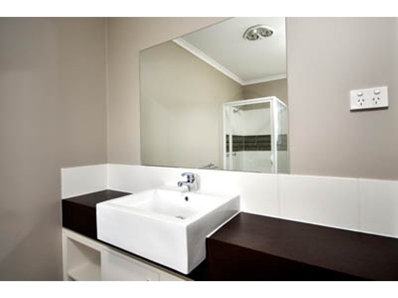 11 Pocket Place, Newnham TAS 7248