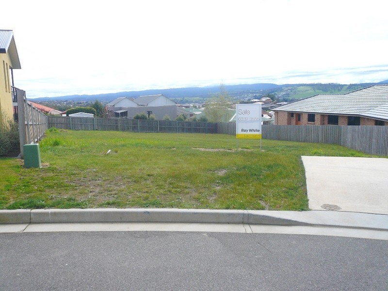 11 Dorothy Court, Youngtown TAS 7249