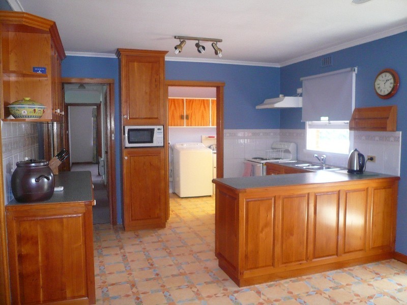 4 Snow Street, Newnham TAS 7248