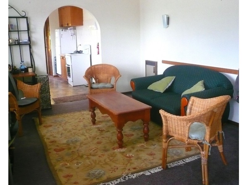 2/4 Alanvale Road, Newnham TAS 7248