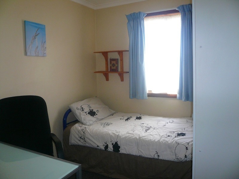 2/4 Alanvale Road, Newnham TAS 7248