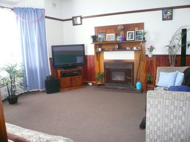 35 Button Street, Mowbray TAS 7248