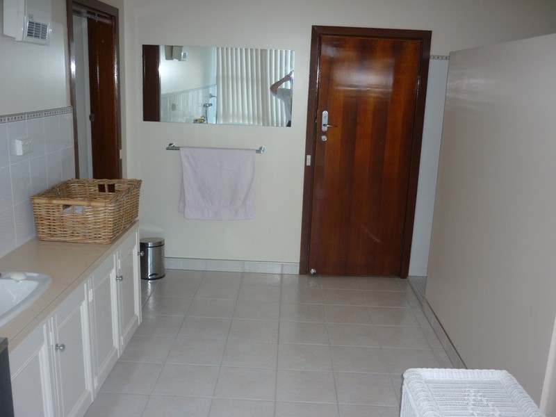 Kings Meadows TAS 7249