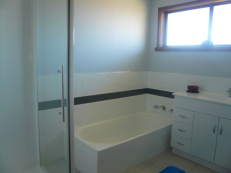 99 Viewbank Road, Newnham TAS 7248