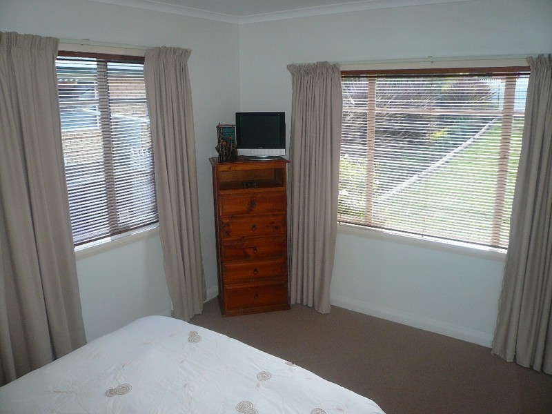 8 Bill Grove, Mowbray TAS 7248