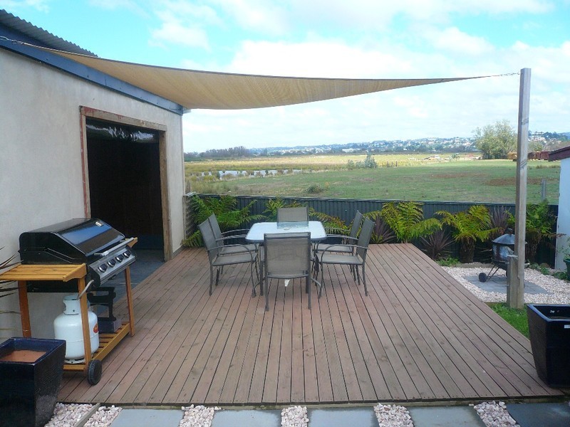 8 Bill Grove, Mowbray TAS 7248