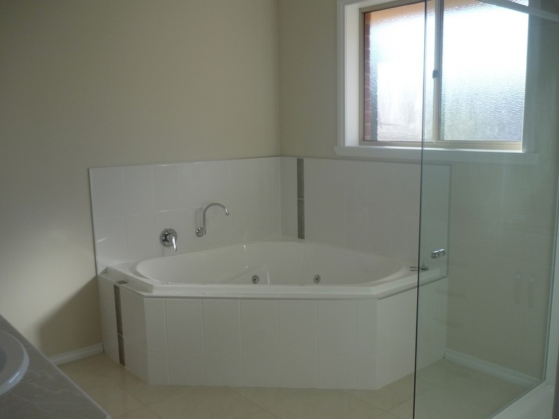 6 Assisi Avenue, Riverside TAS 7250