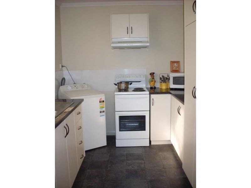 6 Harris Crescent, George Town TAS 7253
