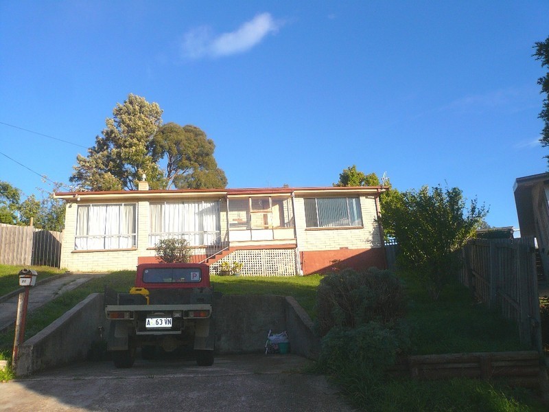 31 Chungon Crescent, South Launceston TAS 7249