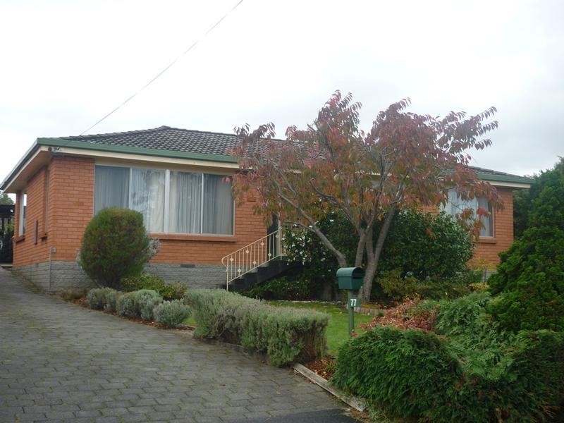 77 Rowland Crescent, Summerhill TAS 7250