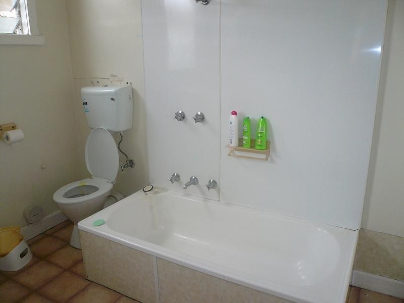 1 and 2/27  Button Street, Mowbray TAS 7248